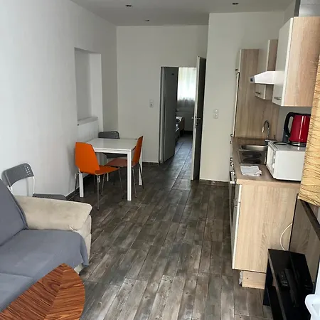 Zirkusstrasse * Leoben (Styria)